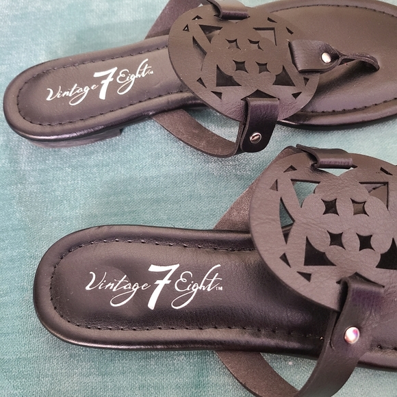 Sandals by Vintage 7 Eight Flats 1/2" Heel - Picture 3 of 6